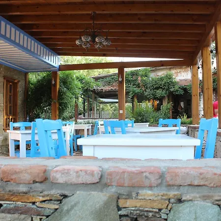 Hotel Tas Konak